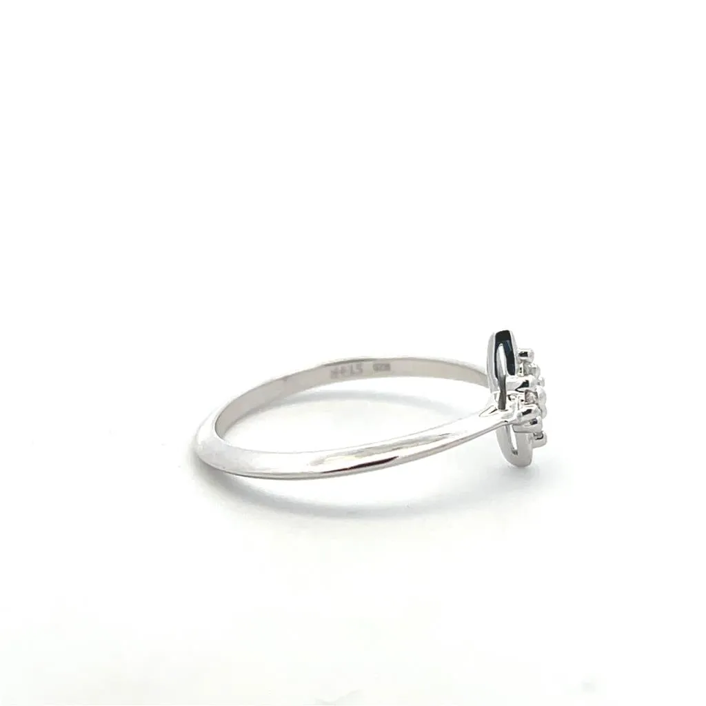 14K White Gold 0.25ctw Diamond Star Ring