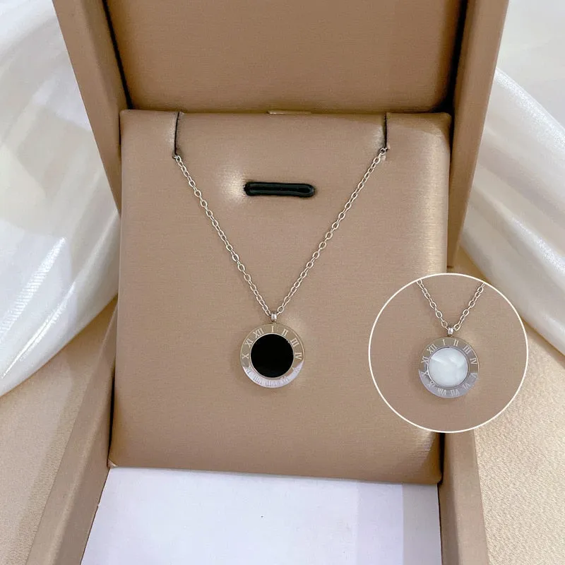 316L Stainless Steel 2-Color Roman Numeral Dial Pendant Necklace For Women