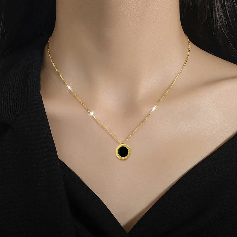 316L Stainless Steel 2-Color Roman Numeral Dial Pendant Necklace For Women