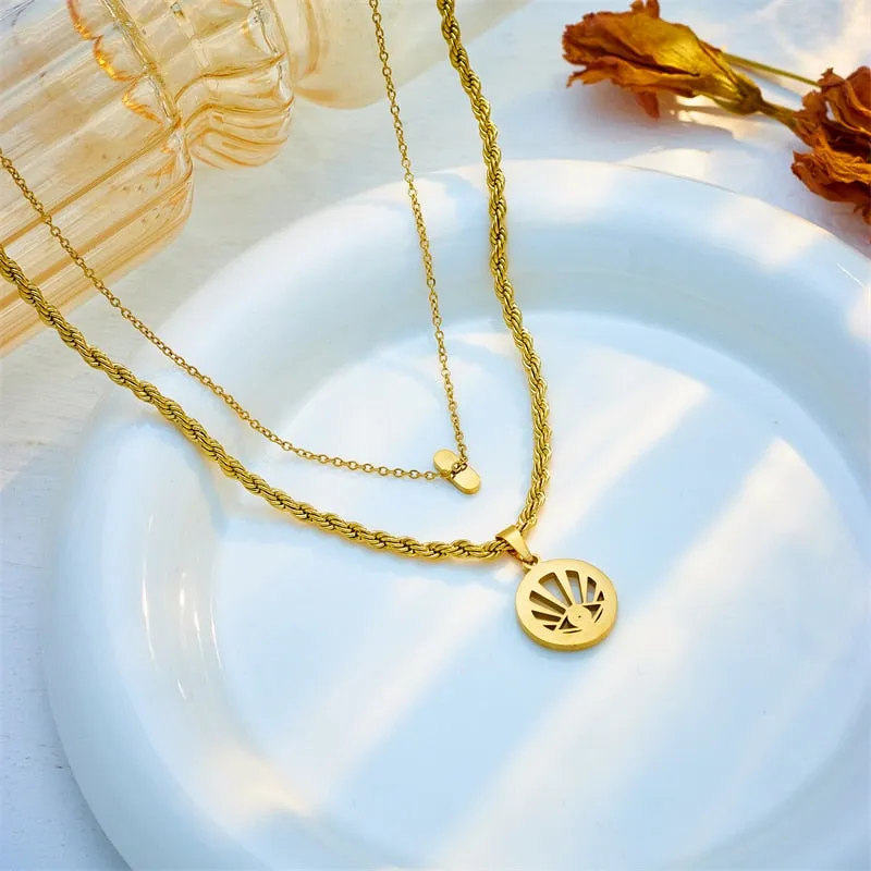 316L Stainless Steel Round Retro Eye Pendant Necklace For Women