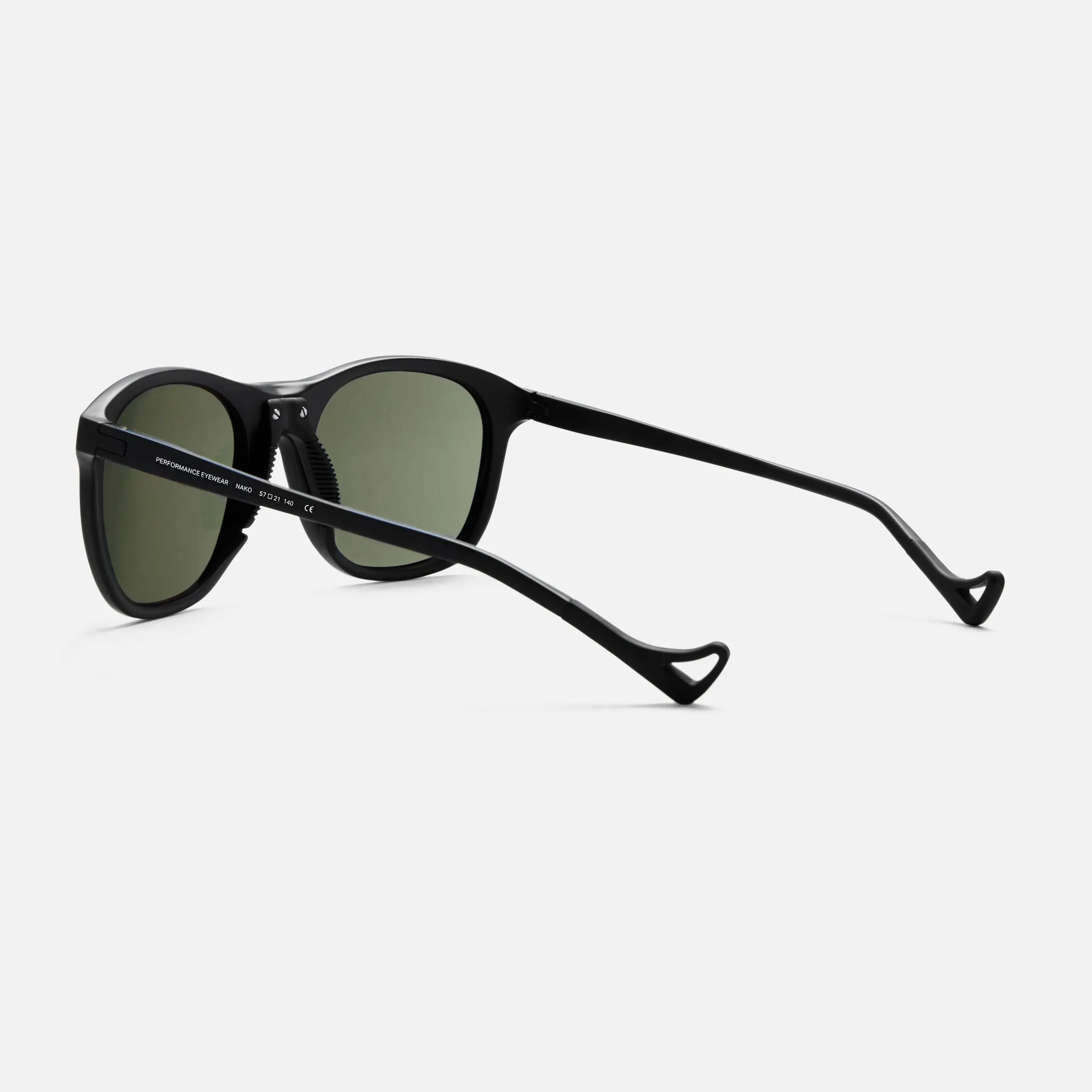 District Vision Nako Multisport Black D  G15