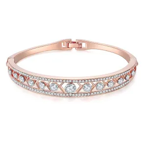 Flattering Crystal Bracelet