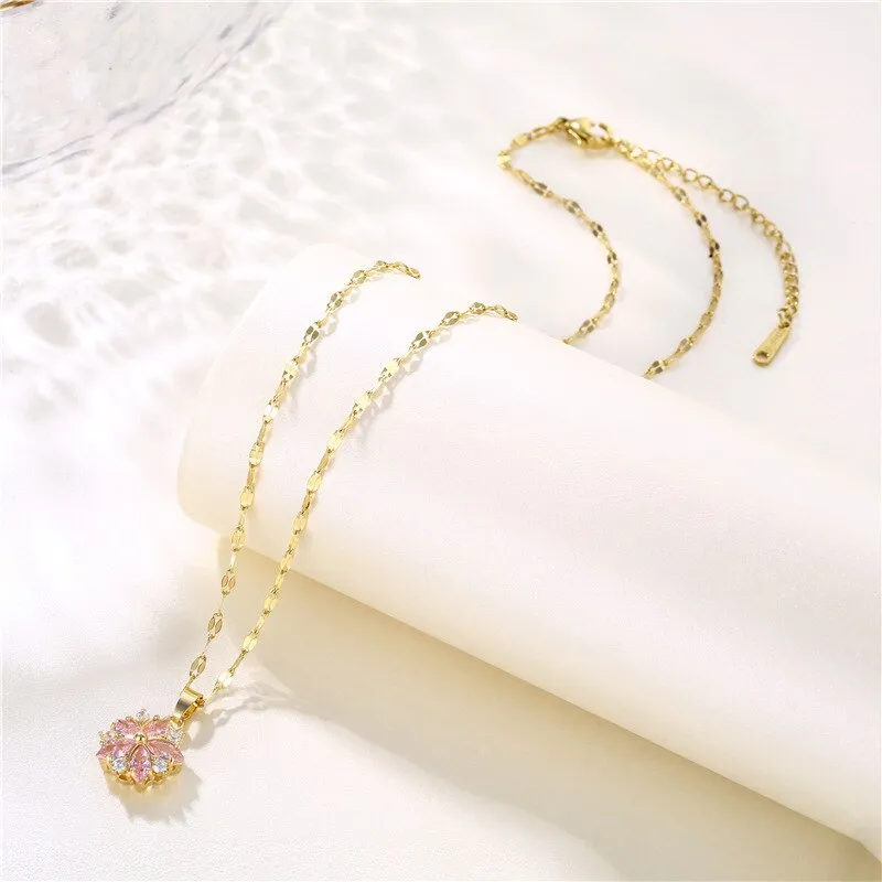 Gold Plated Light Luxury Romantic Pink Flower Pendant Necklace For Women