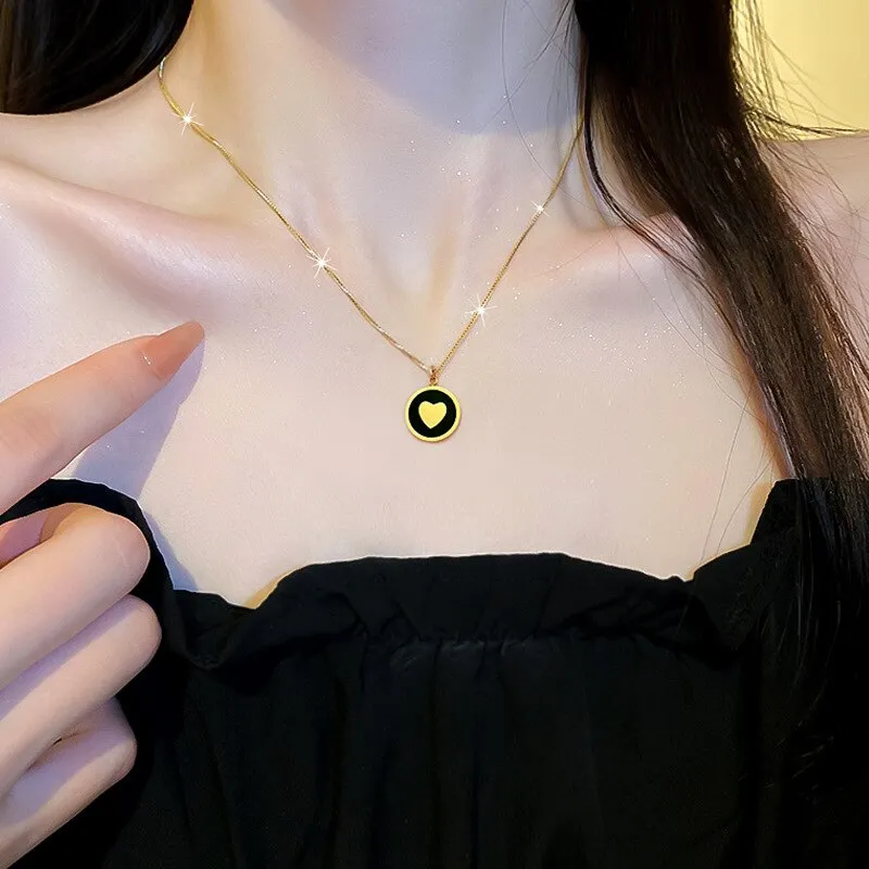 Gold Plated Minimalist Heart Circle Pendant Necklace For Women