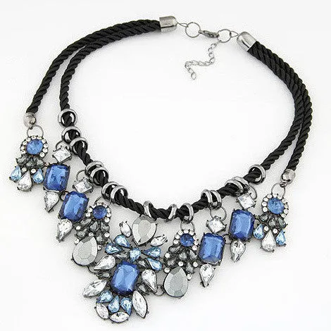 Hot Necklaces Pendants Women Statement Necklace Trendy Colar Choker Necklace Crystal Flower Pendant For Party Gift Wedding