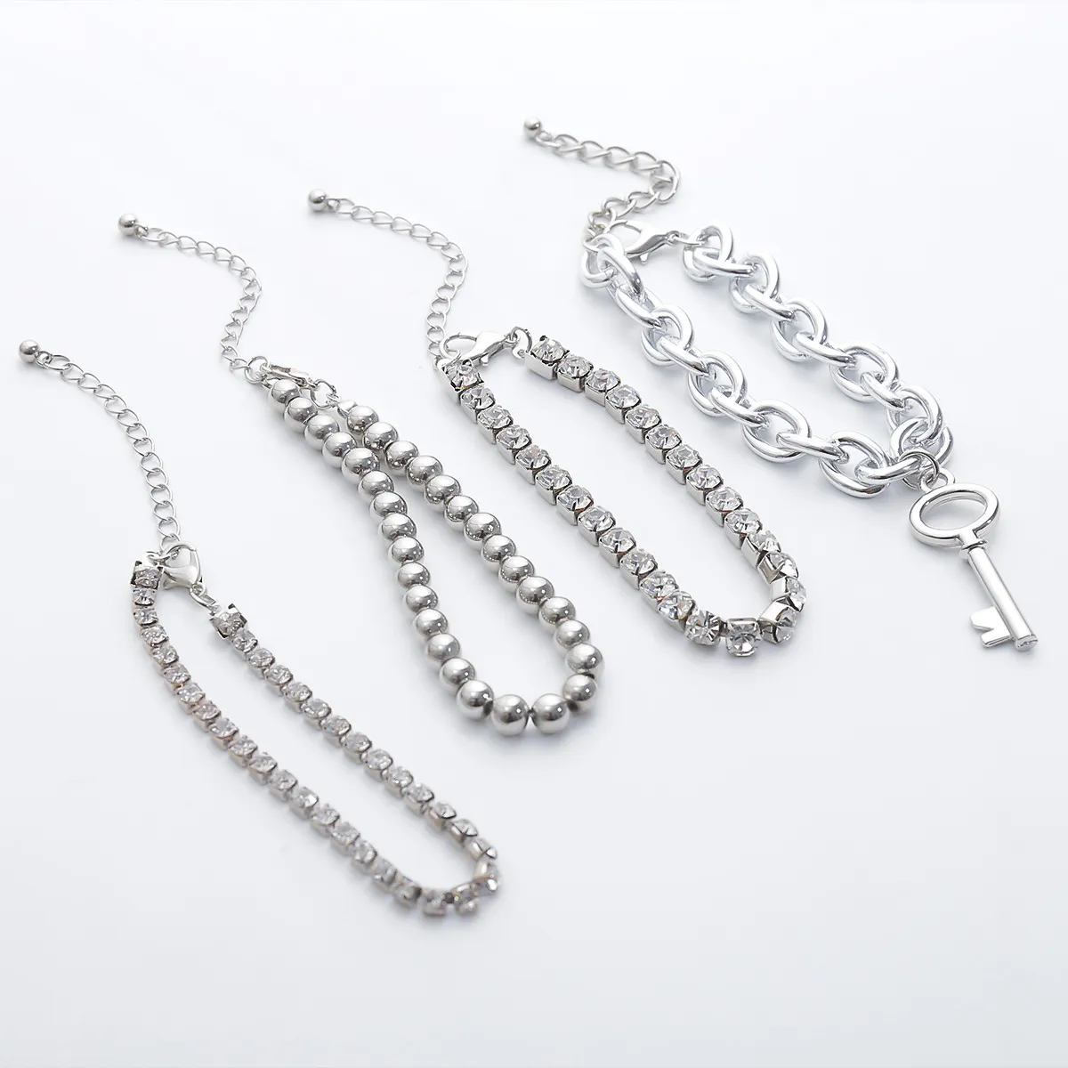Key to Elegance: Silver Vintage Chain Bracelet Set