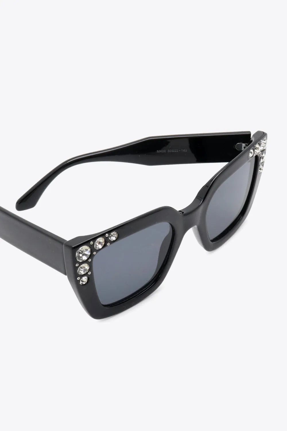 RHINESTONE CHIC WAYFARER SUNGLASSES