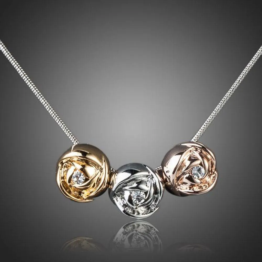 Row of Roses Medal Color Necklace