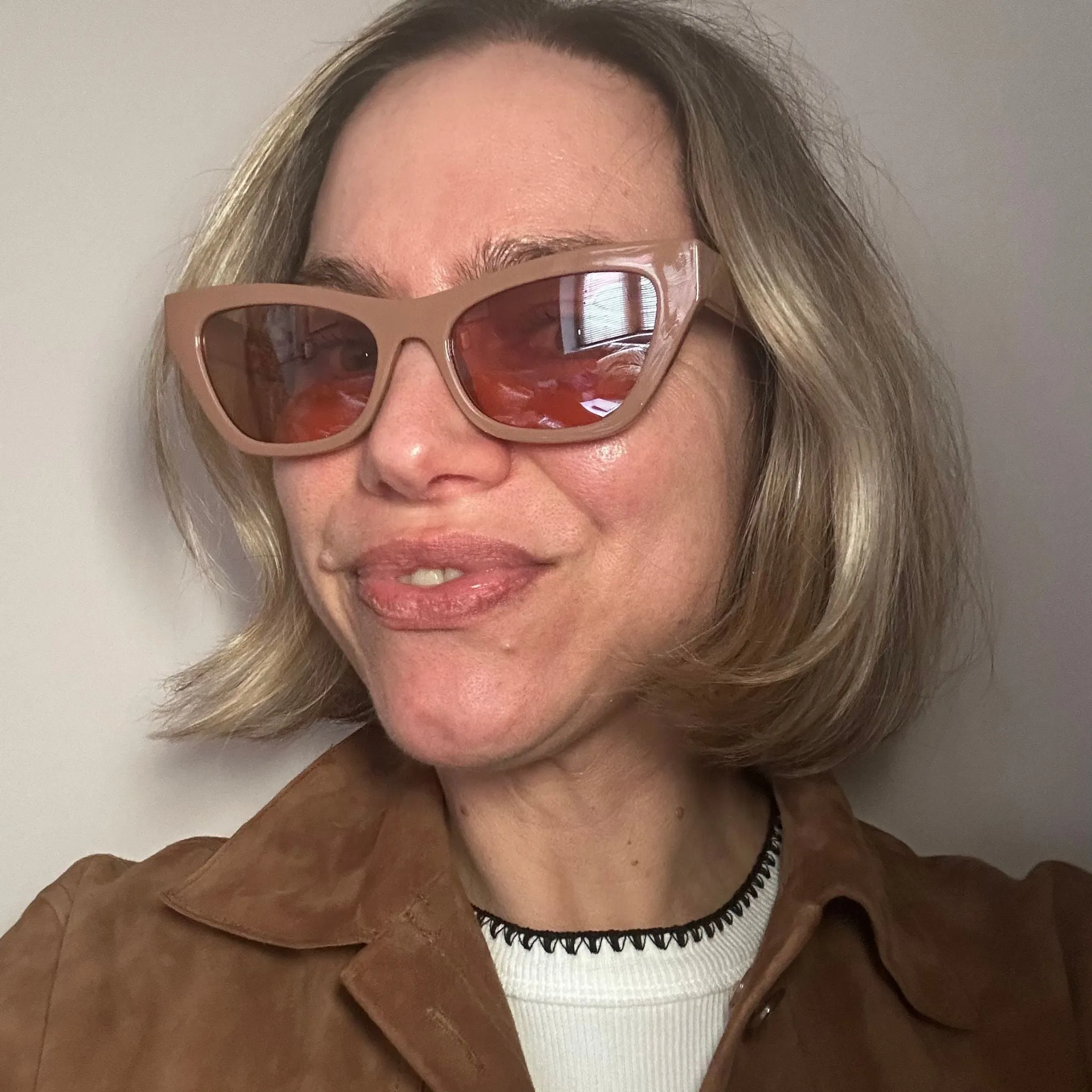 Sleek Cat Eye Sunglasses