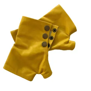 Yellow Short Gloves – Durable, Versatile, and Handmade for Any Activity